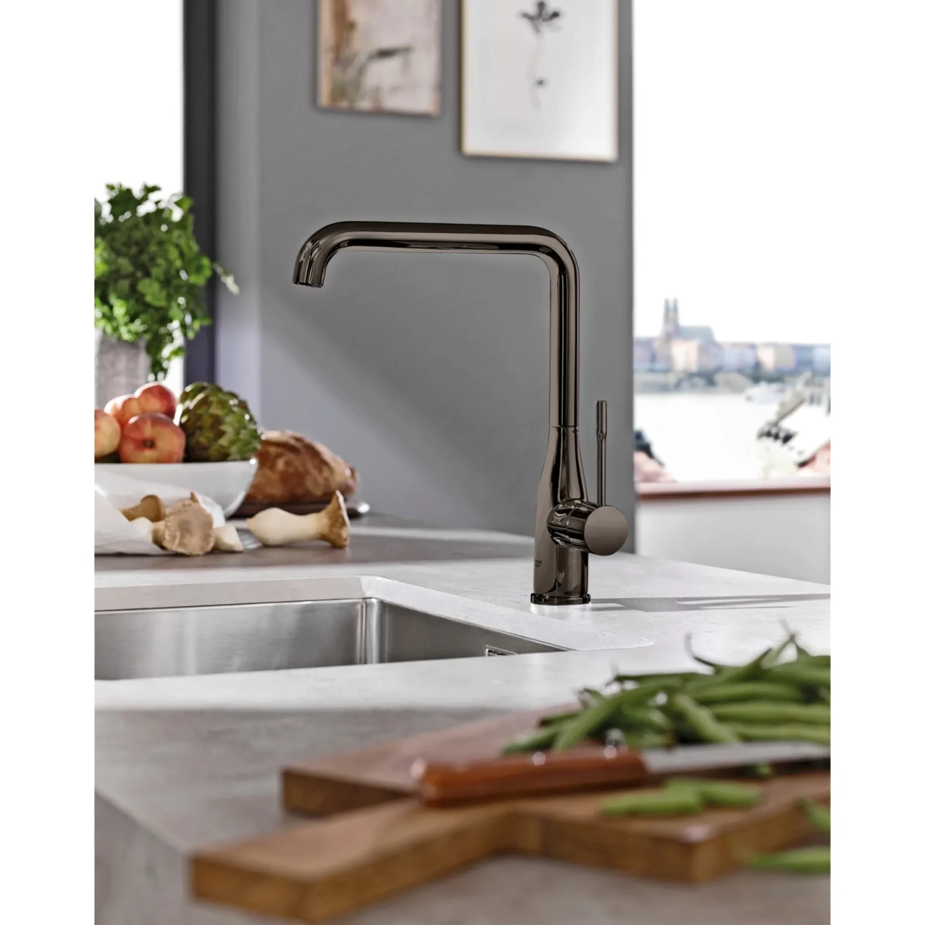 GROHE ESSENCE KØKKENARMATUR SORT
