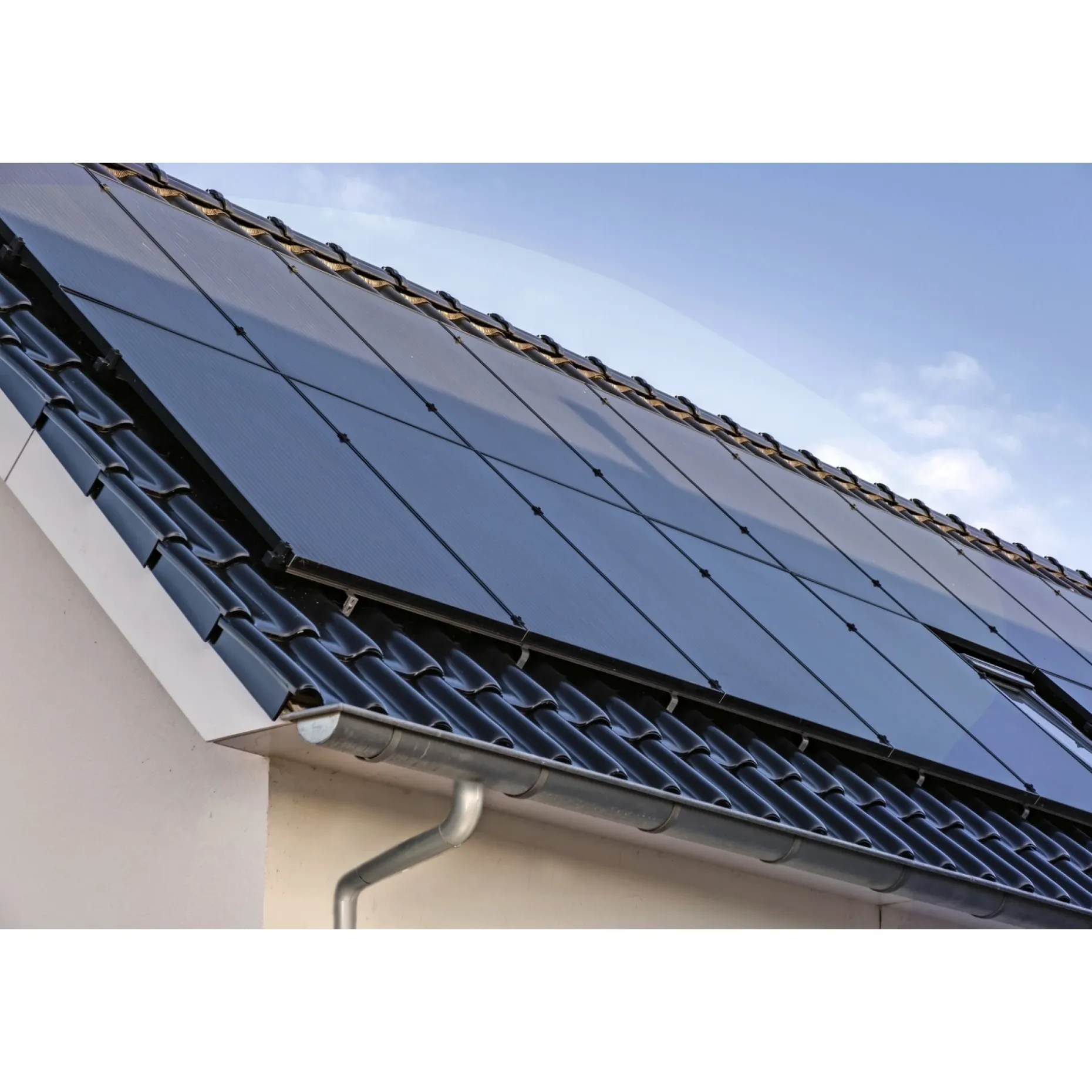 HUAWEI ASTRO 28 PANELER SOLCELLEPAKKE FLADT 12,04 KWP