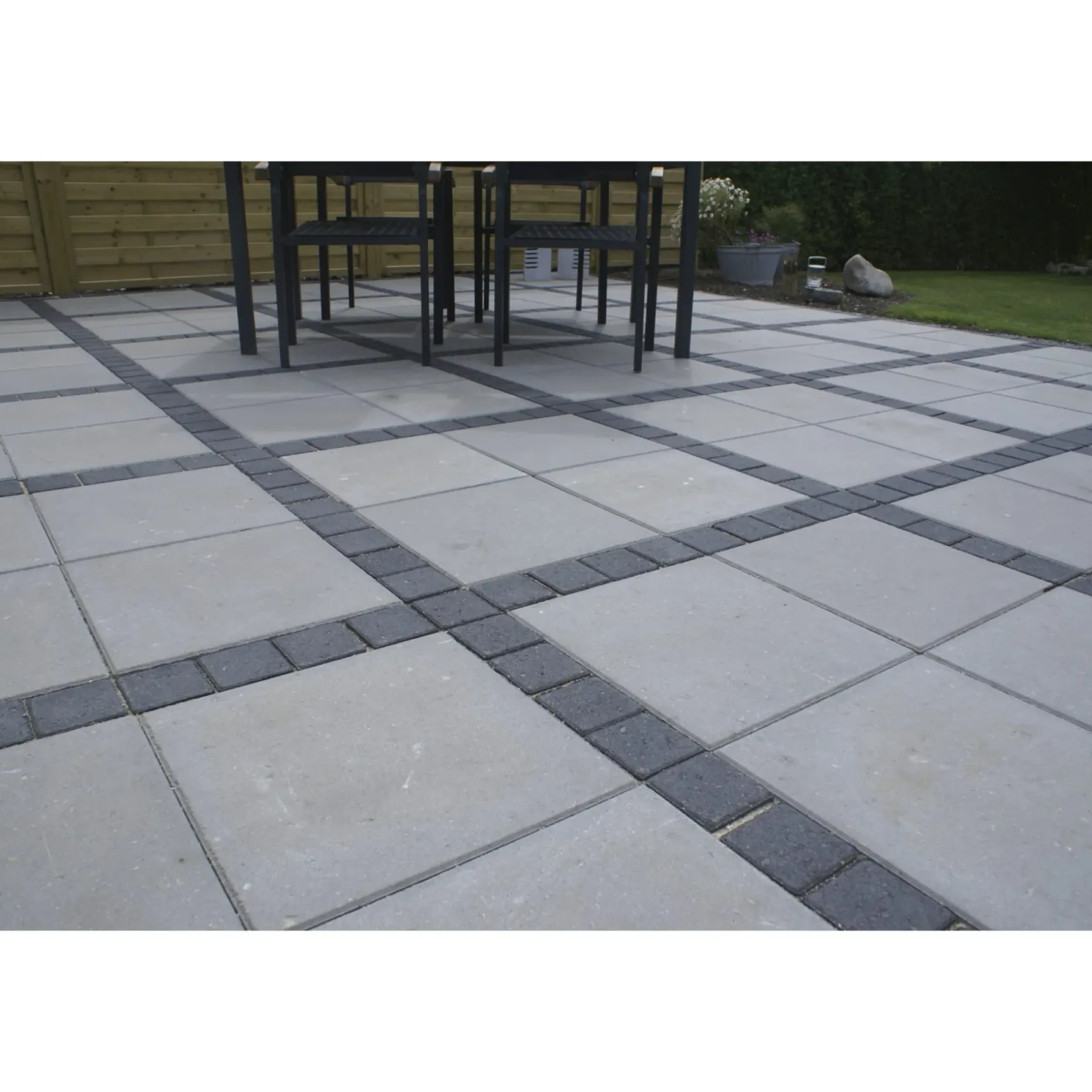 IBF BETONBROSTEN 6 X 10 X 10 CM SORT