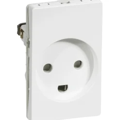 LK FUGA STIKKONTAKT HVID 1 1/2 MODUL M/JORD